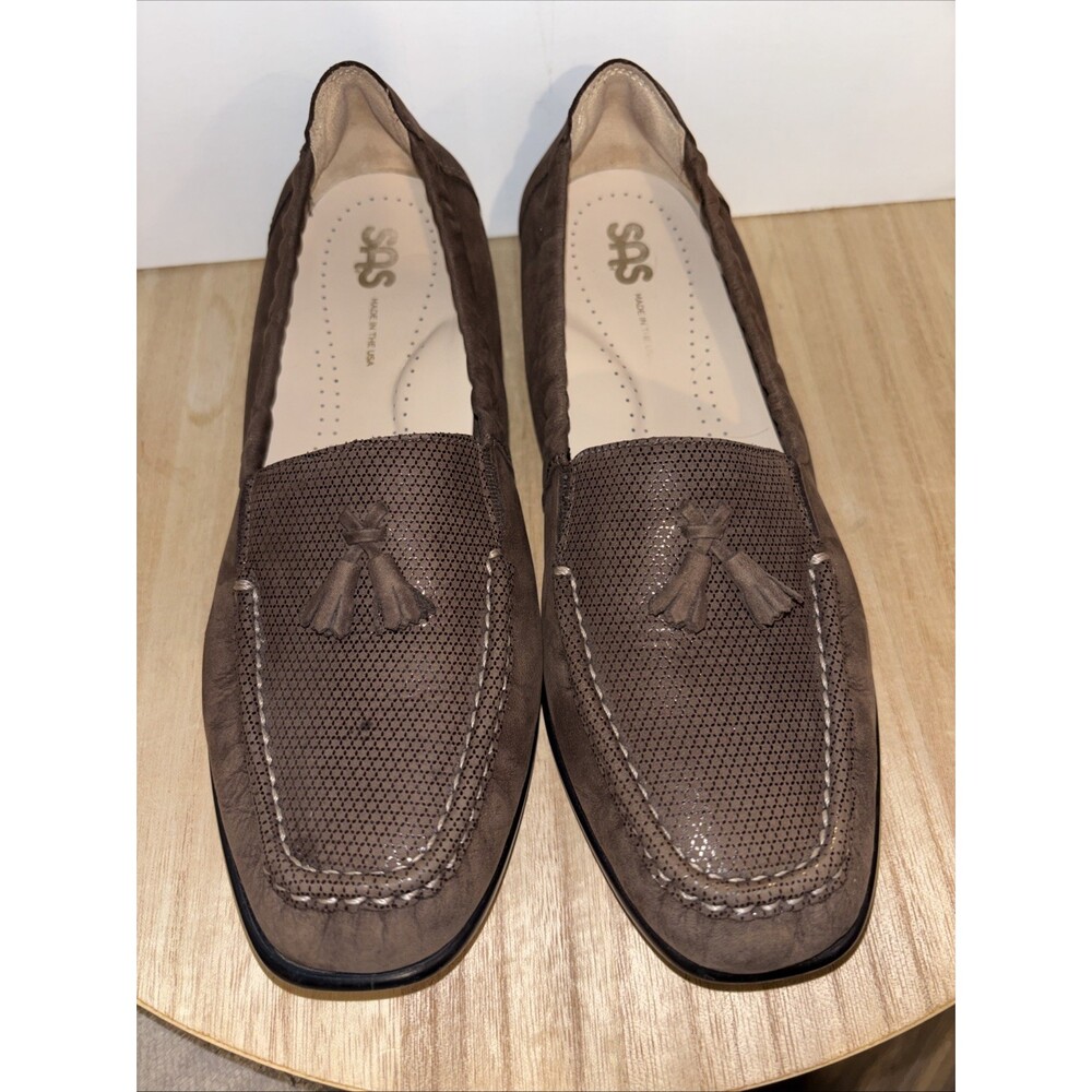 Sz 9 Women’s SAS Hope Slip On Brown Leather Tassel Comfort  Loafers Shoes